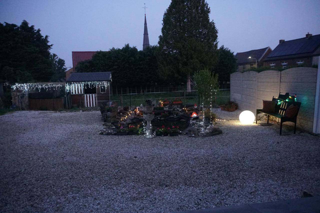 Le Chateau De Frankie Spas-Saunas Grand-Reng Eksteriør bilde